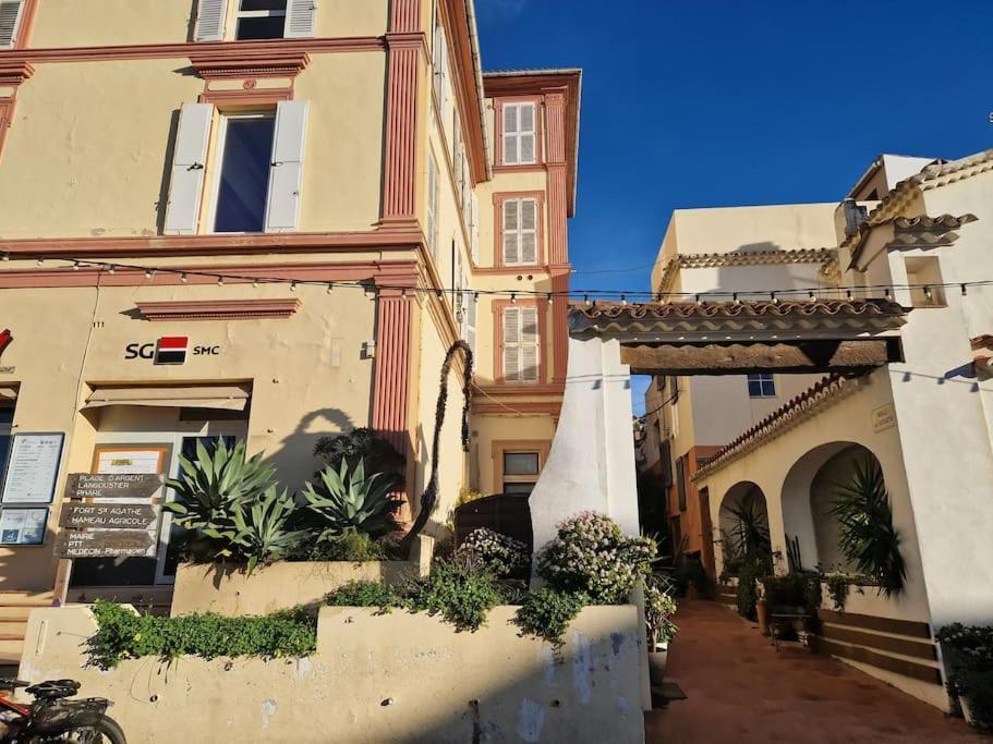 Ile De Porquerolles : T3 Climatise Vue Mer Экстерьер фото